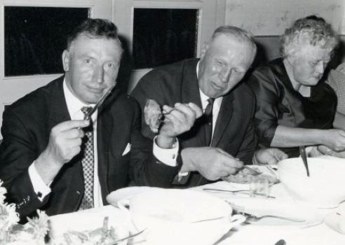 <br>um 1964