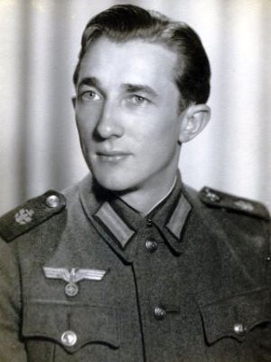 <br>um 1942