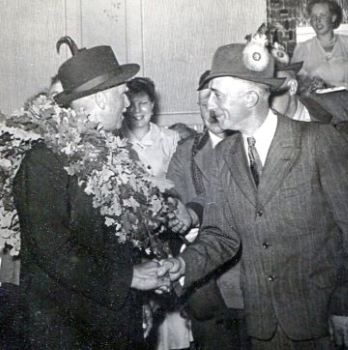 <br>Juli 1954